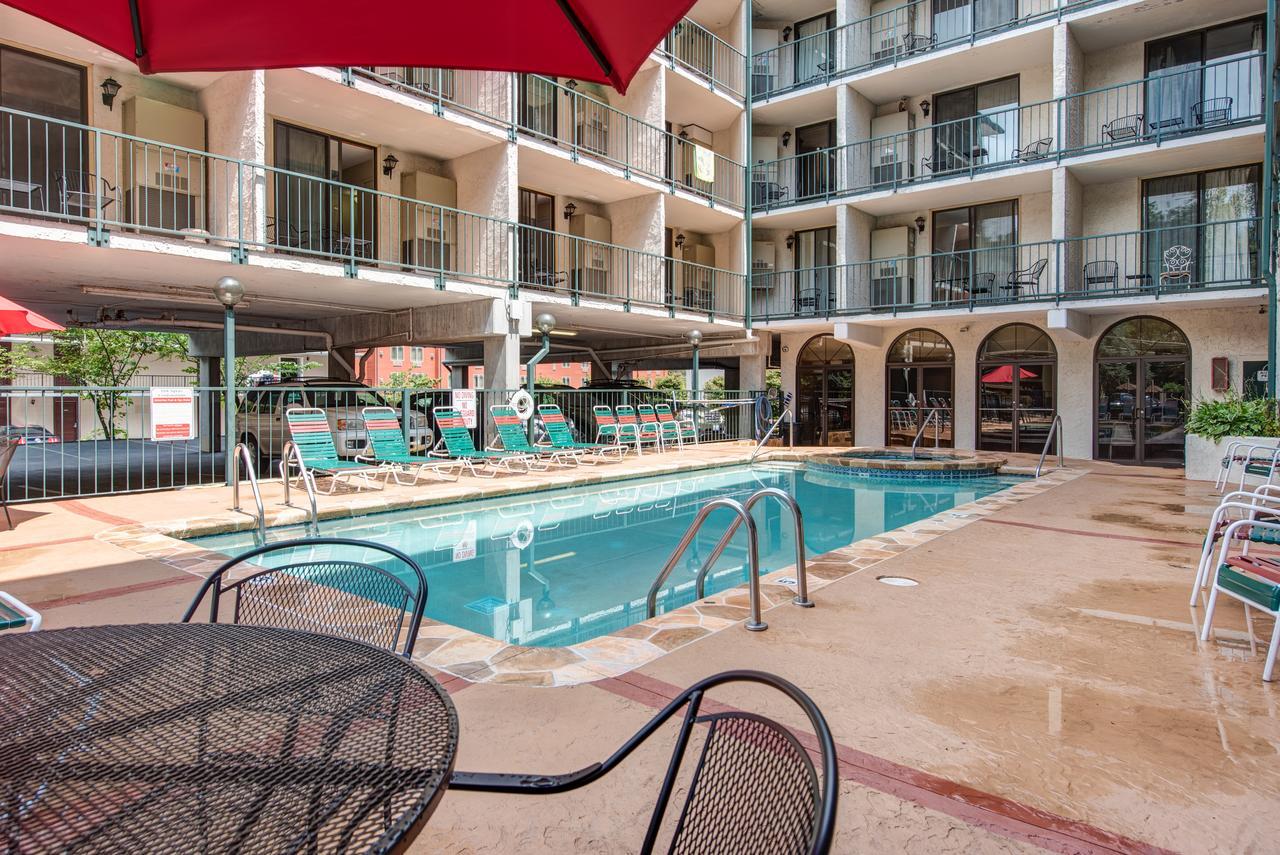 Oak Square Rentals Gatlinburg Eksteriør bilde